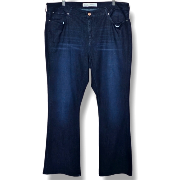 Signature By Levi Strauss Mid Rise Bootcut Plus Size 22 Dark Wash Stretch - Picture 1 of 10